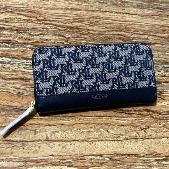 Ralph Lauren - Picture 6 of 8